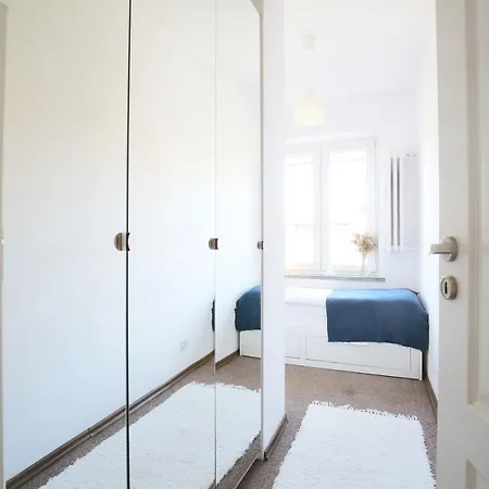 Elite Rajska One City Center Apartment *