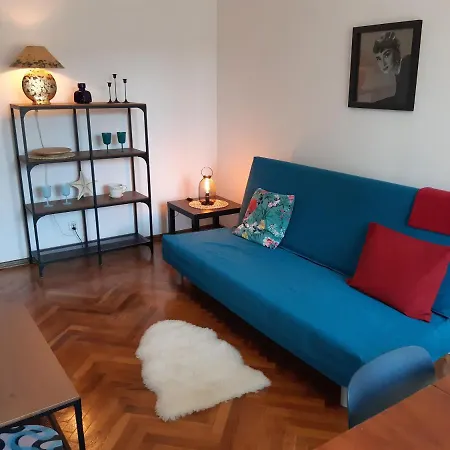 Elite Rajska One City Center Apartment
